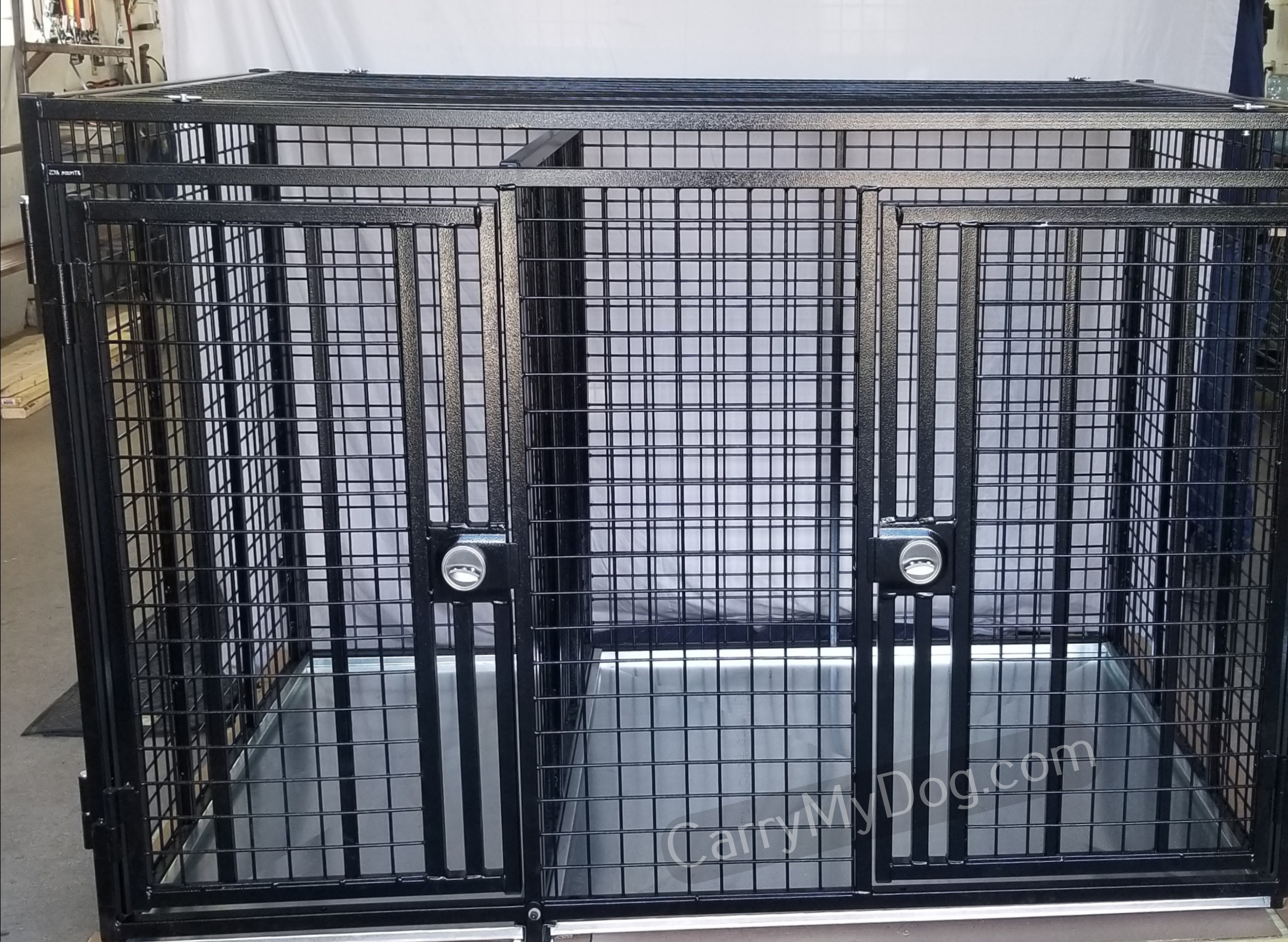 Xtreme-Heavy-Duty-Dog-Crate-from-Carrymydog.com