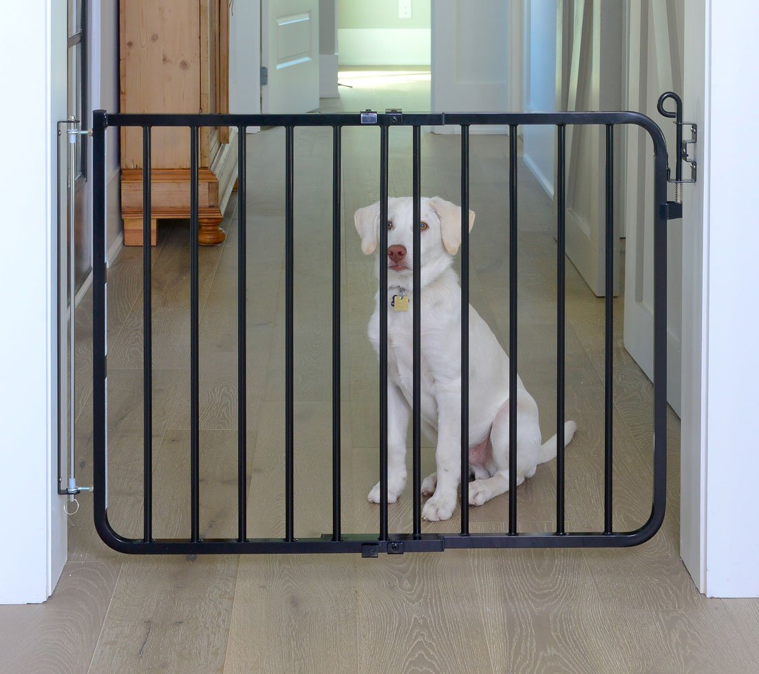 AUTO LOCK PET SAFETY GATE MG-15 BY CARDINAL